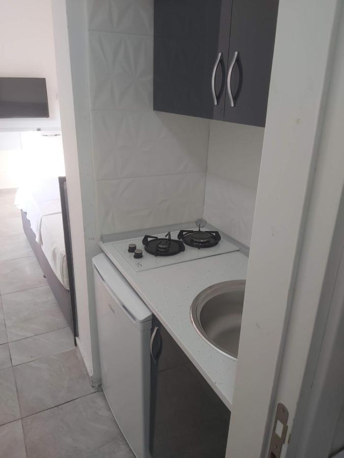Compact Home Nicosia Exterior foto