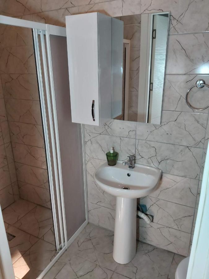 Compact Home Nicosia Exterior foto