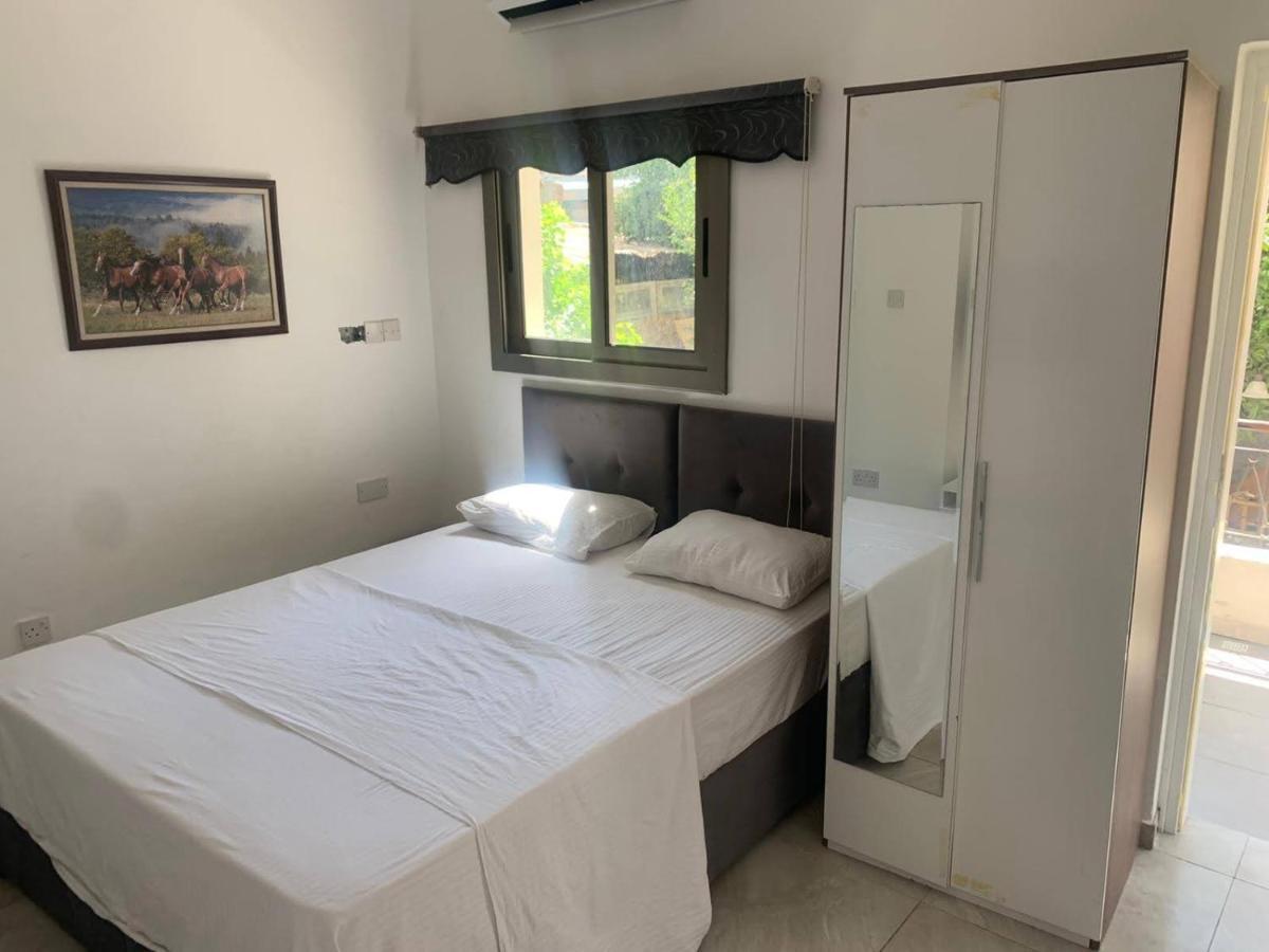 Compact Home Nicosia Exterior foto